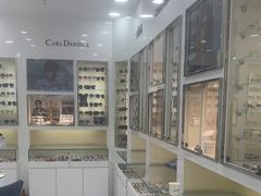 -视康眼镜·蔡司授权店(同乐路广州眼镜城店)