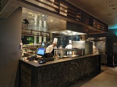 -三亚艾迪逊酒店·海滩烧烤 BARBACOA·现场乐队·浪漫晚餐·烧烤海鲜