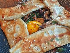 蘑菇菠菜煎饼早午餐-the rug 飞毯 (朝阳公园店)