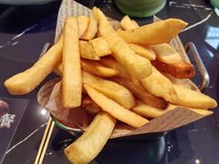 -DEEP·美式餐吧(五棵松华熙LIVE店)
