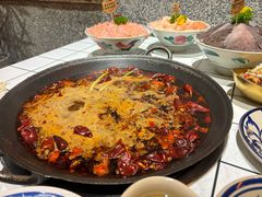 -旧街市鲜货老火锅(大光路店)