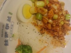 -丝路伊兰·兰州牛肉面(马连道店)