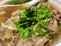 跷脚牛杂-大众跷脚牛肉馆·非遗传承单位(峨眉山店)