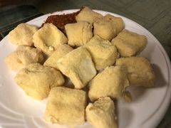 油炸包浆豆腐-88号小吃店·经典云南菜·地道纳西美食