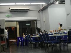 -量贩海鲜餐厅