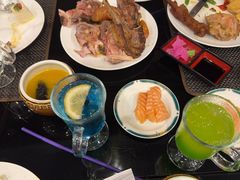 -怡豪大饭店·49楼旋转自助餐厅