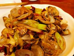 -郑东靓靓虾馆·金牌油焖大虾(天泽街店)