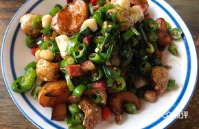 Dry-Fried Small Potatoes