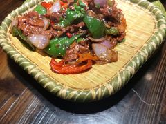 -黄泥岗·地道湖北菜(奥特莱斯店)