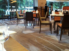android_upload_pic-东华假日酒店自助餐