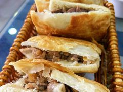 -李春秋驴肉火烧总店