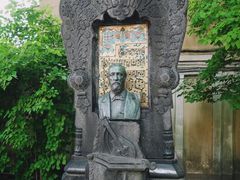 -亚历山大·涅夫斯基修道院