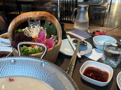 -捞王锅物料理(上海世茂广场店)