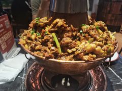 单层牛蛙锅-巴四老城区炭火蛙锅(张江店)