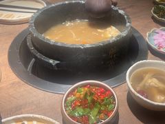 -蘑界·野生菌火锅(深业上城店)