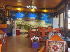 -塔洛藏餐吧(香格里拉古城店)