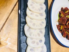 -白乐天毛肚火锅馆(解放碑店)