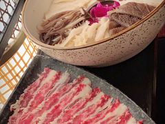 川门毛肚七绝-哥老官重庆美蛙鱼头(西湖银泰十一哥店)