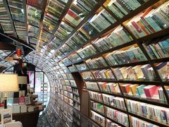 -钟书阁(珍园店)
