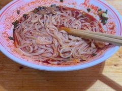 -杨婆鱼粉(骆仙路店)