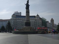 -人民防洪胜利纪念塔