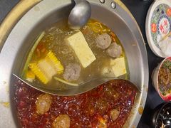 -沸炉重庆老火锅(军事博物馆店)