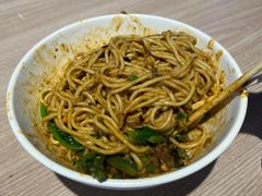 -铁二锅米线童谣洋芋饭(立海大厦店)