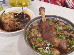 招牌羊蹄羊杂面-南花桥羊肉馆老字号(乌镇店)