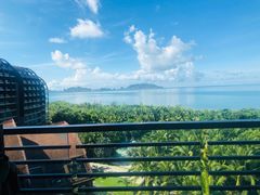 -三亚湾海居铂尔曼度假酒店