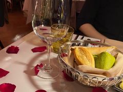 餐前面包-Kathleen's Waitan 凯圣琳江景西餐厅(外滩店)