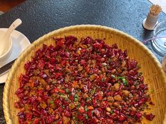 -万重锦·人文川菜馆(骡马市店)