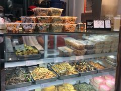 面包甜点陈列柜-娘心豆品(方庄店)