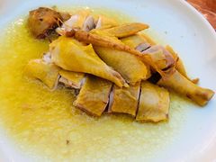 电饭煲焗人参鸡-尚一汤·粤菜海鲜(环球港店)