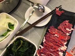 -宴全牛粤来越牛潮汕鲜牛肉火锅(海州万达广场店)