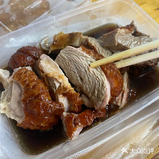 蓝义兴。烤鸭(九莲塘华联商城店)