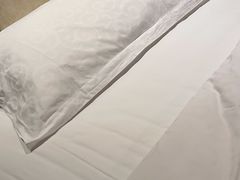 -昆明朗威酒店(昆明站火车站双桥夜市风情街店)