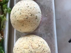 酥皮核桃包-美点双辉(东方汇店)