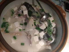 -姜君·千岛湖鱼头馆(浦东大道店)