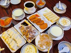 -周大娘牛乳(旧寨古村总店)
