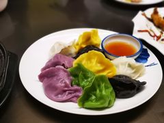 五味海鲜水饺拼盘-东莱馋房(陆家嘴店)