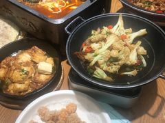 -黄泥岗·地道湖北菜(奥特莱斯店)