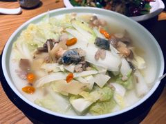 上汤娃娃菜-隔壁老王·家常云南菜(花巷店)