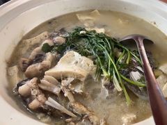 -芦茨金富饭庄·25年老字号·专做稻草鸡