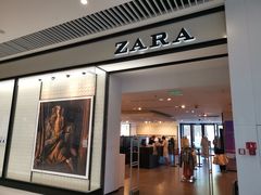-ZARA(恒隆广场店)