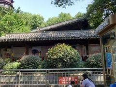 -绳金塔美食街(前进路店)