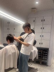 -LJOY丽锦造型·烫发染发