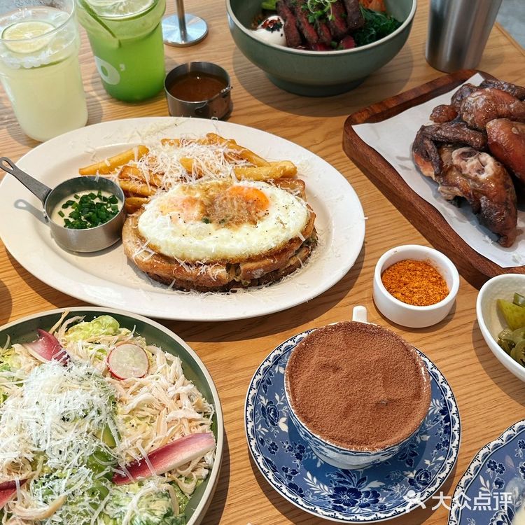 隐藏在光谷东的宝藏花园西餐厅被我找到啦！