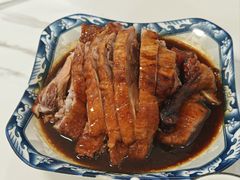 -余杨鸭鸭餐厅