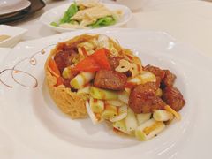 葱烧日式牛柳粒-利苑酒家(金宝店)