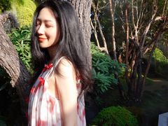 -Chom Cafe and Restaurant